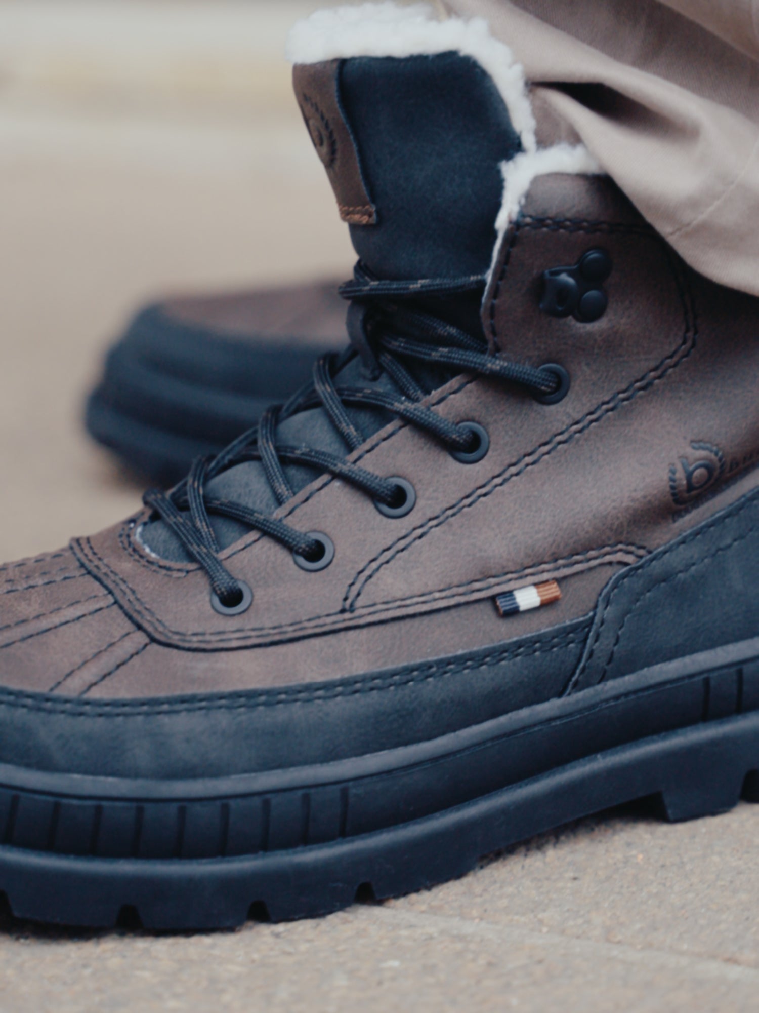 Schnürstiefel braun