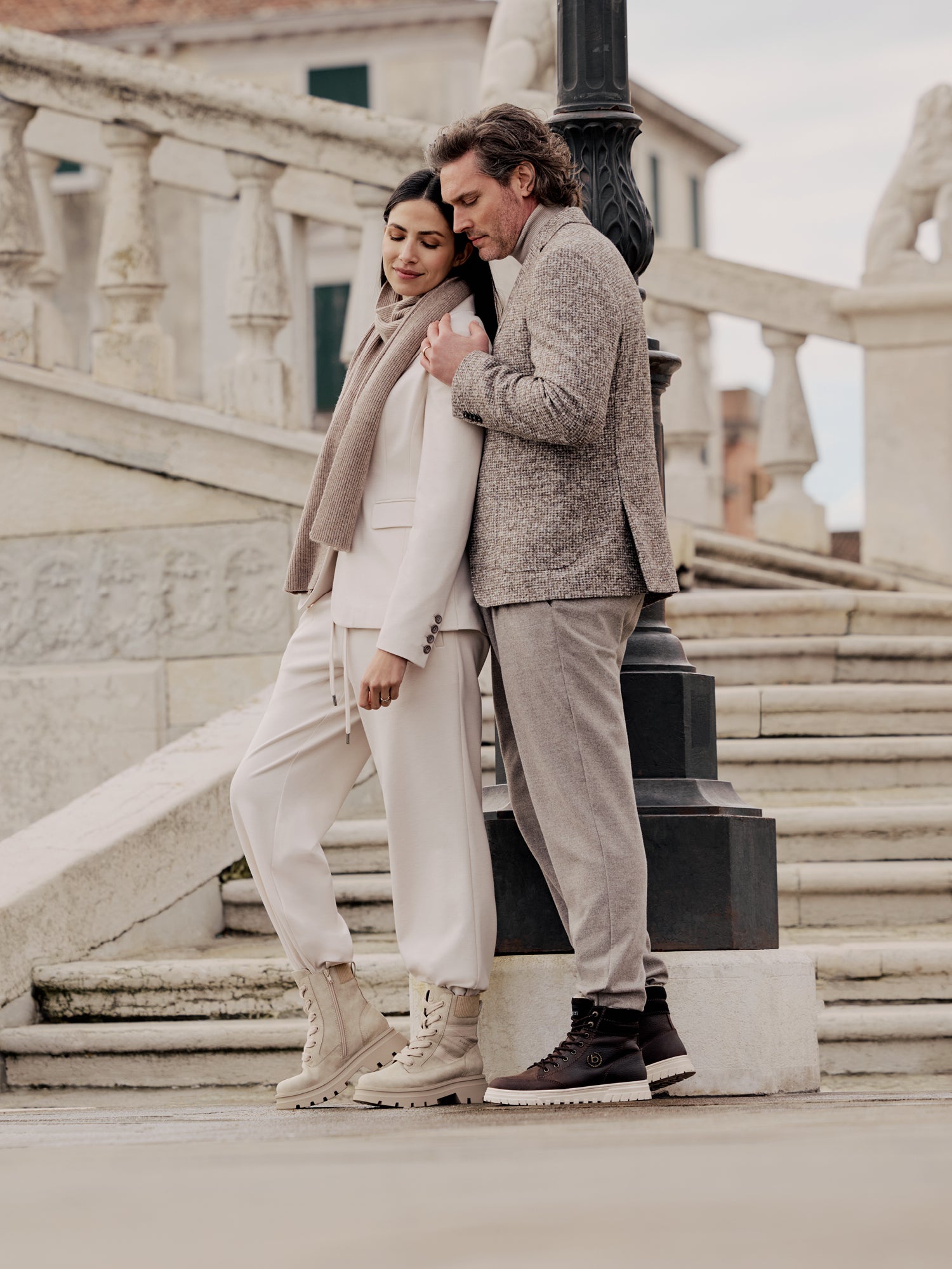 Leather Lace-up Boots dark brown