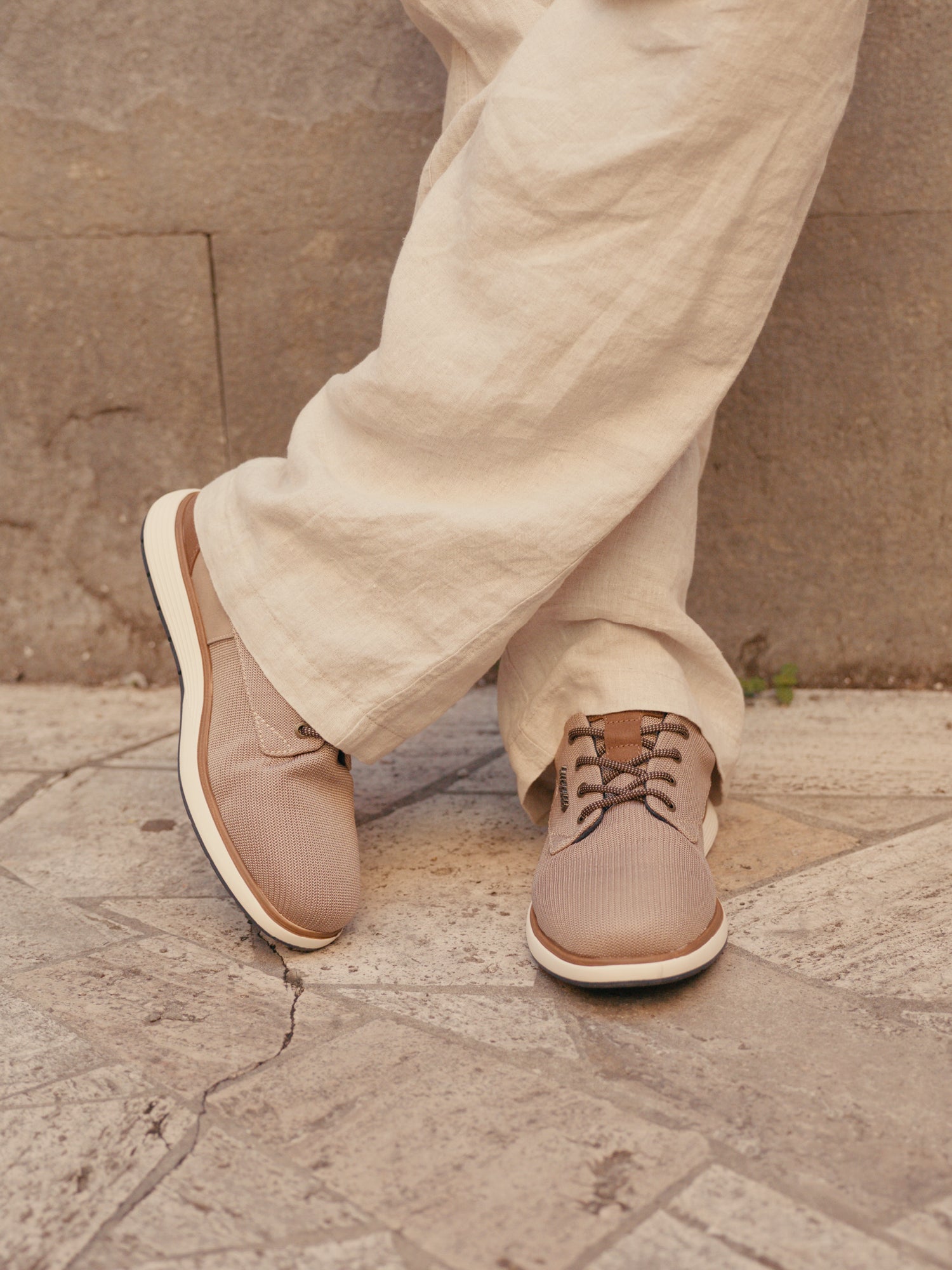Schnürer beige