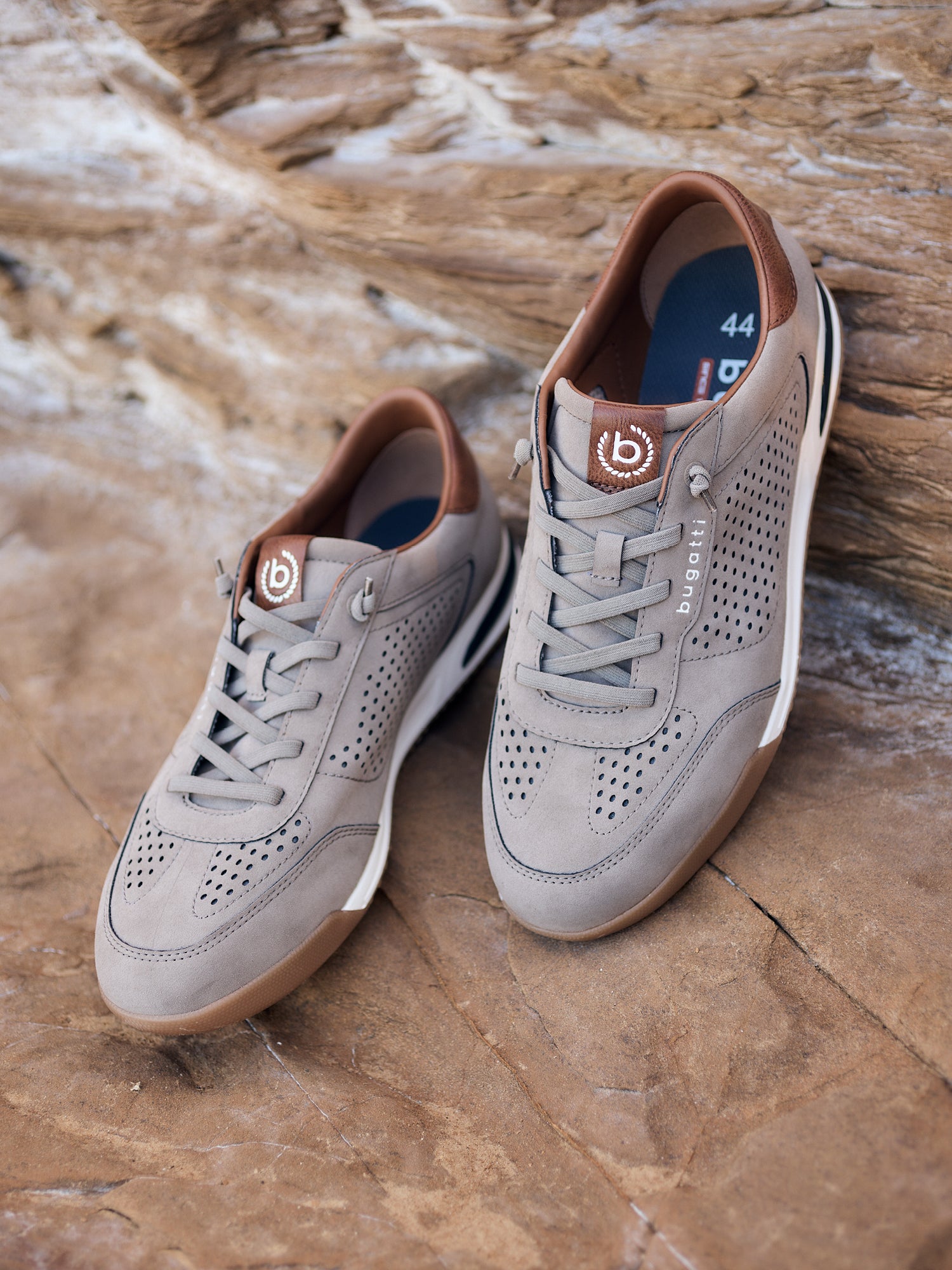 Sneaker taupe