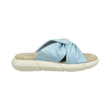 Slippers light blue