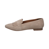 Leather loafers beige